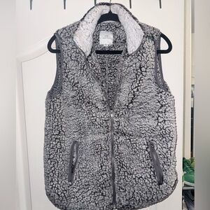 Thread & Supply Gray Sherpa Vest